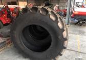 Mitas 650/75R38 en 600/65R28 nieuw