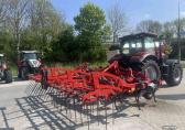 Kverneland Turbo 5000 f met stoppel hark