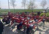 Kverneland Turbo 5000 f met stoppel hark