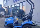 New Holland Boomer 25 met maaidek en 3 punt hef